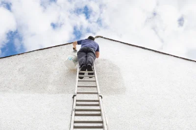 Peinture extérieure à Sainte-Marie-d'Attez — façades et ravalement